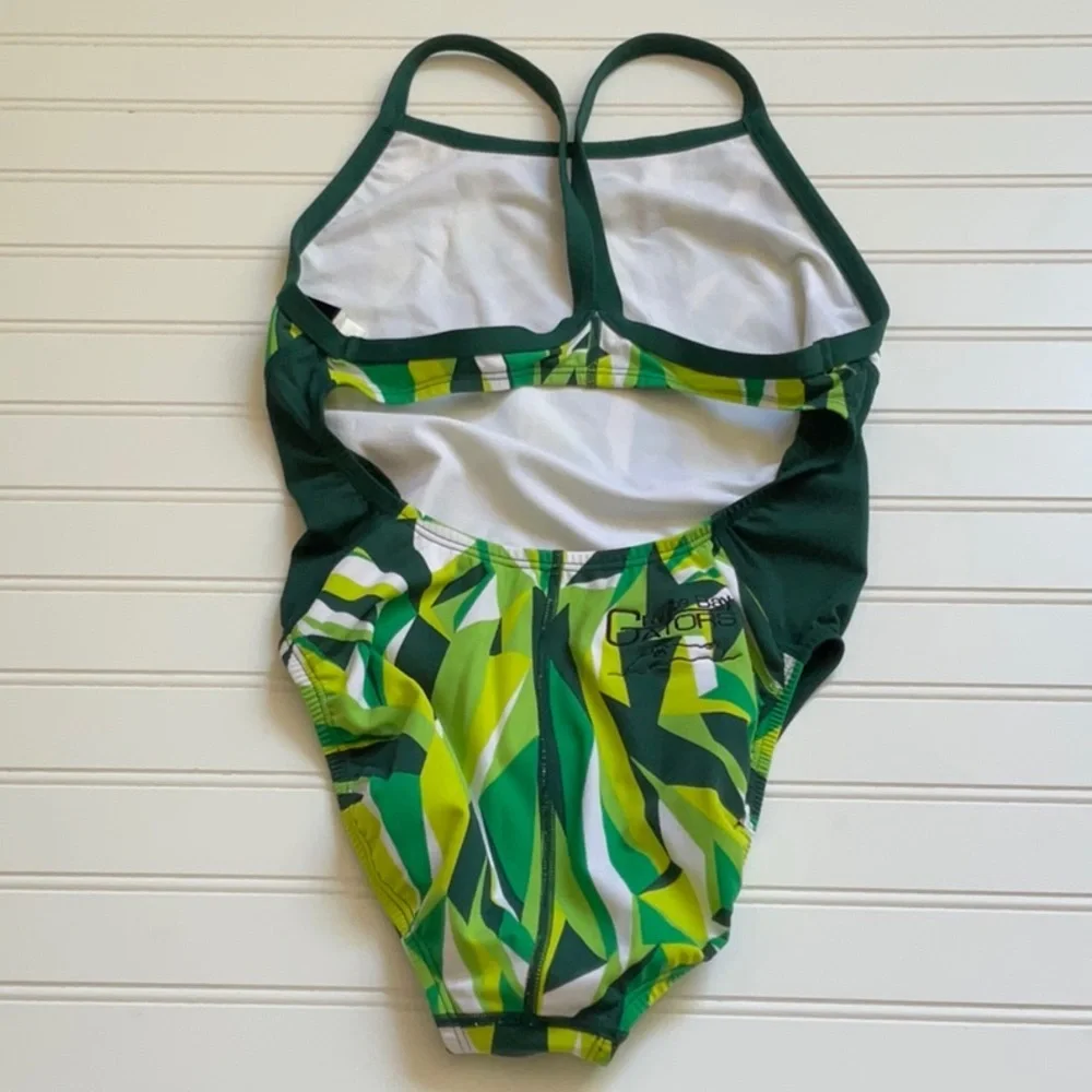Nike One Piece Swimsuit.  Nike size 32 fixed Back
